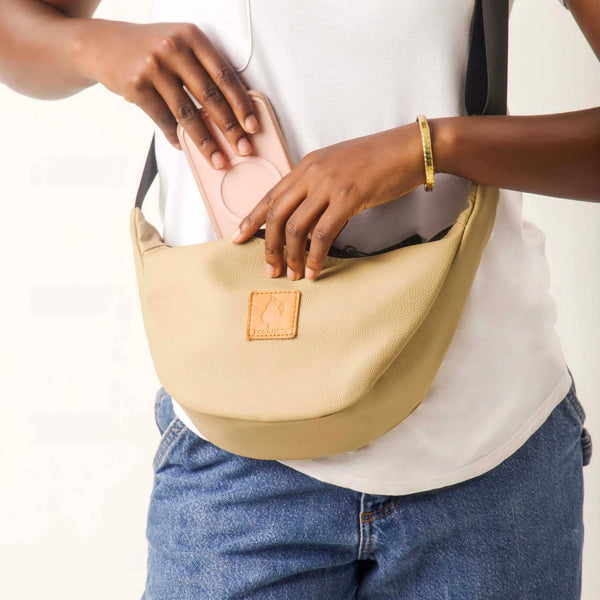 Round Mini Vegan Leather Bag in Latte