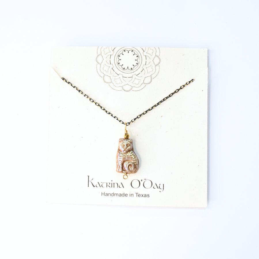 Sitting Cat Simple Statement Necklace